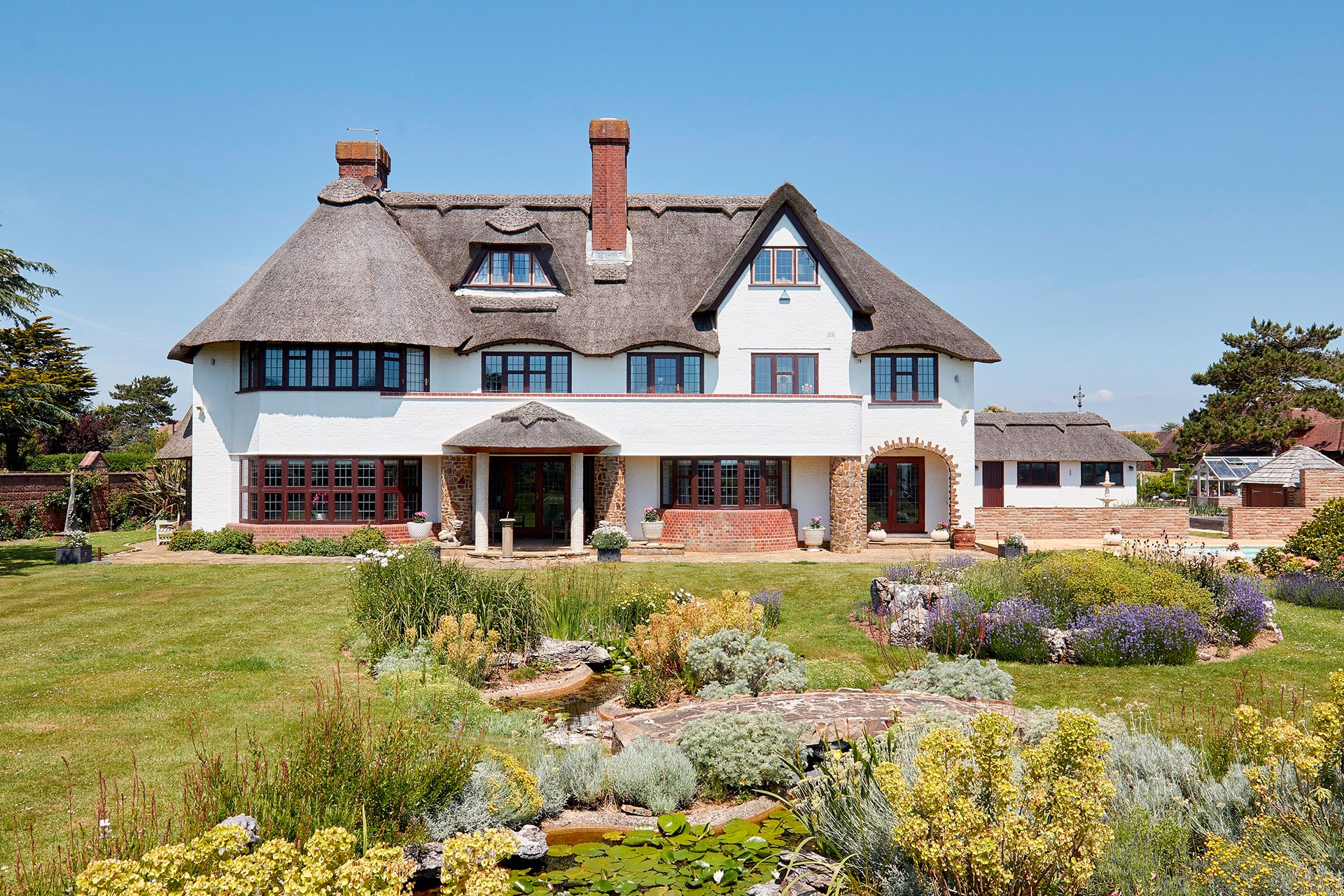 10 of the Best Arts & Crafts Properties