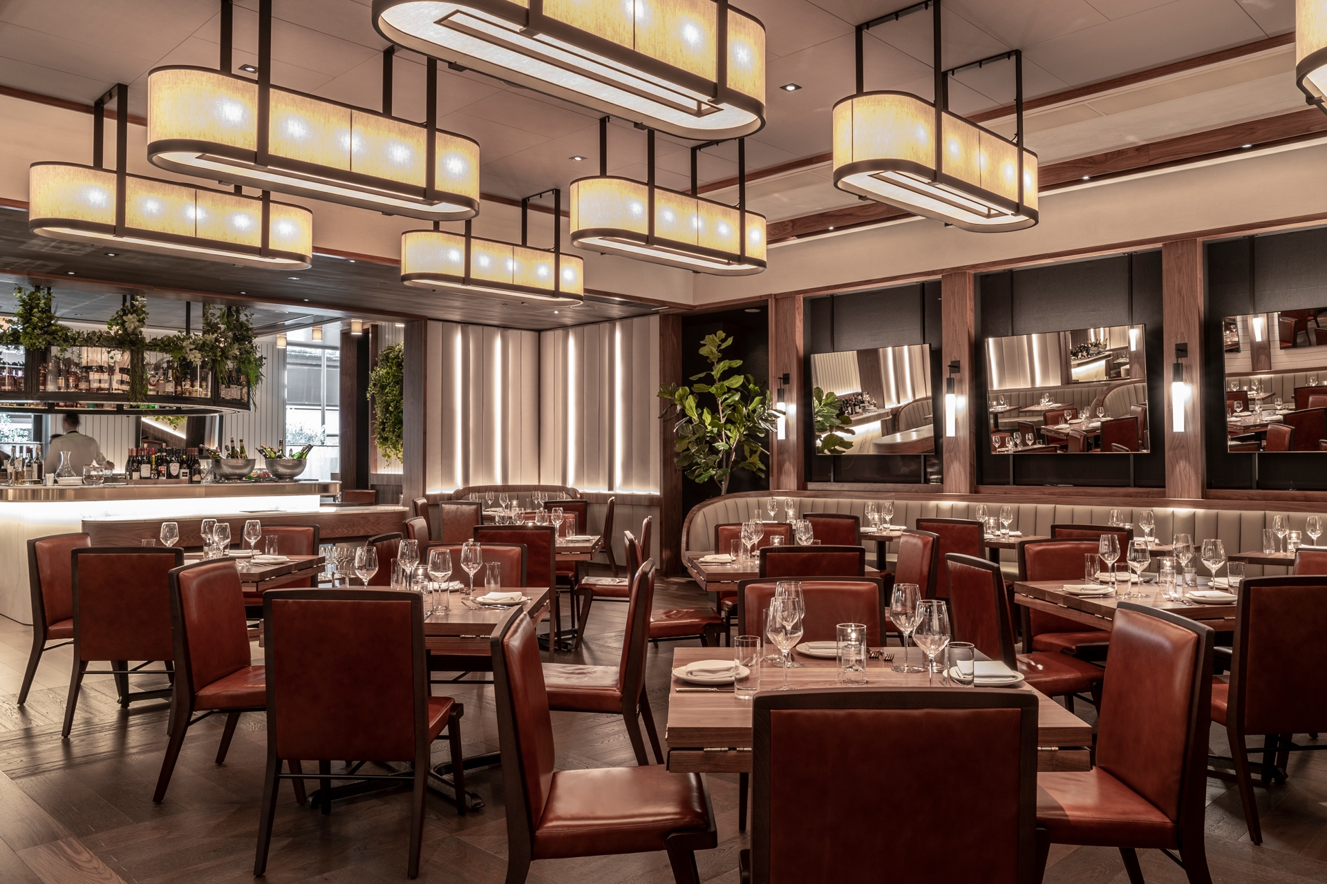 Review: Sette – 'The Fashion-Forward Bulgari Hotel's Restaurant Is A Hangout For Models And Celebrities'
