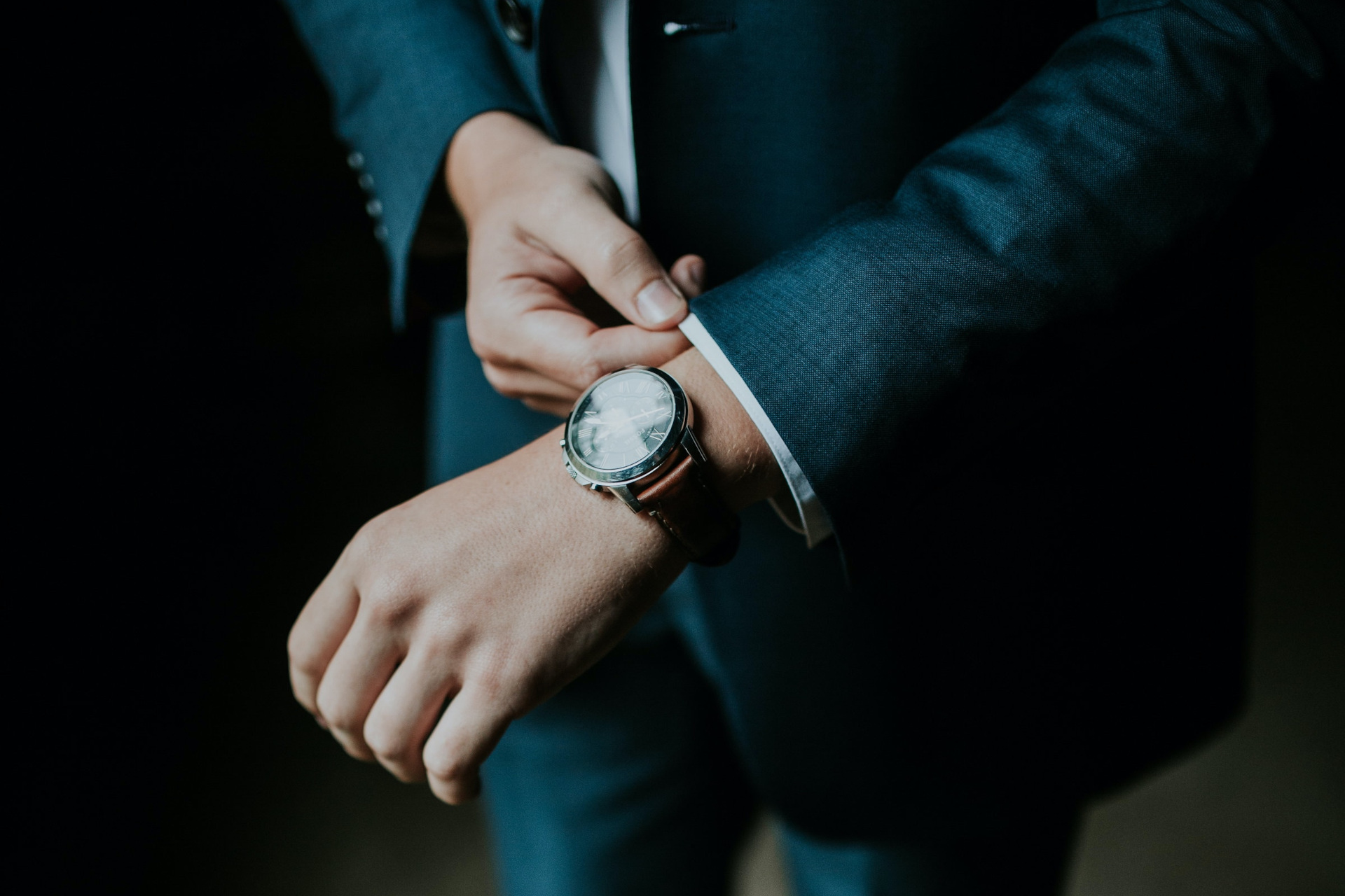 Cocktail Attire For Men: A Dress Code Guide