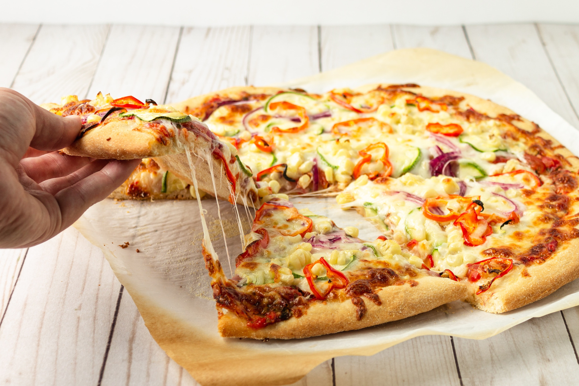 In London? You Can Now Pick Up A Slice Of Vending Machine Pizza