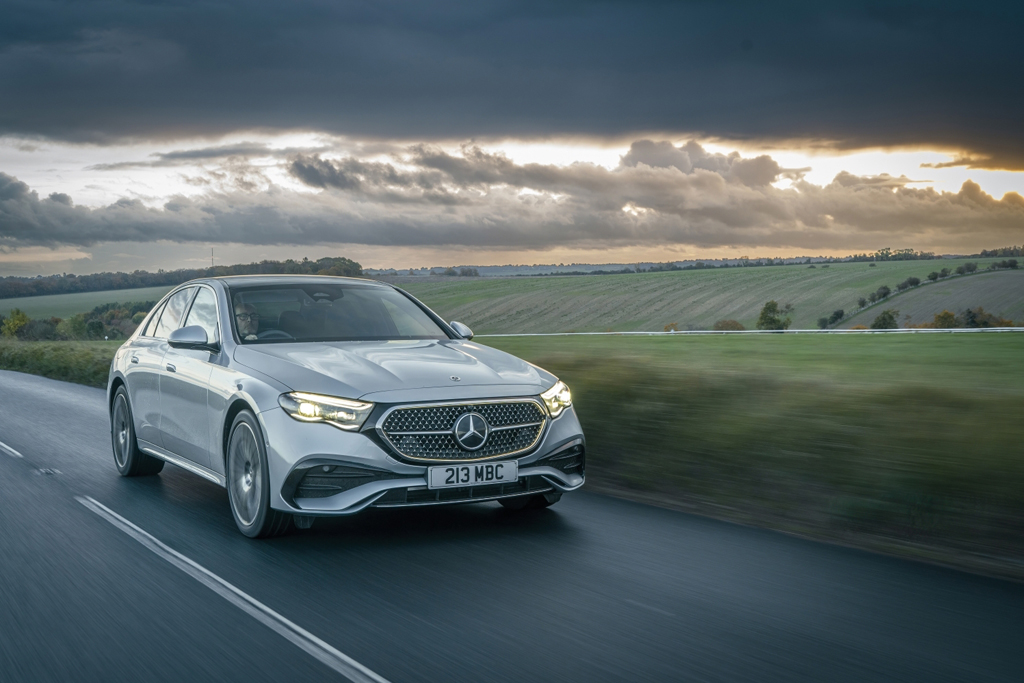 Mercedes E300e AMG Line Premium Plus | The Green Lane
